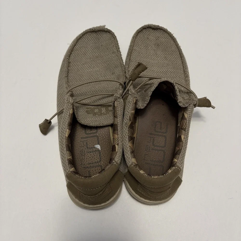 Hey Dude Mens Wally Sox Canvas Boat Shoe Loafers 8 Lightweight Comfort